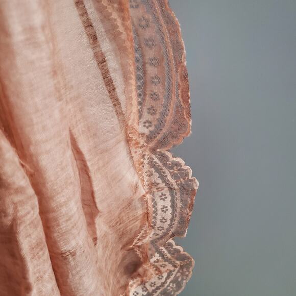 Large Pink Sheer Lightweight Lace Scalloped Edged Scarf - Picture 6 of 7